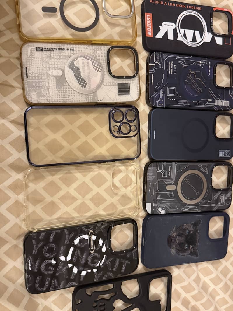 iPhone cases bundle 1