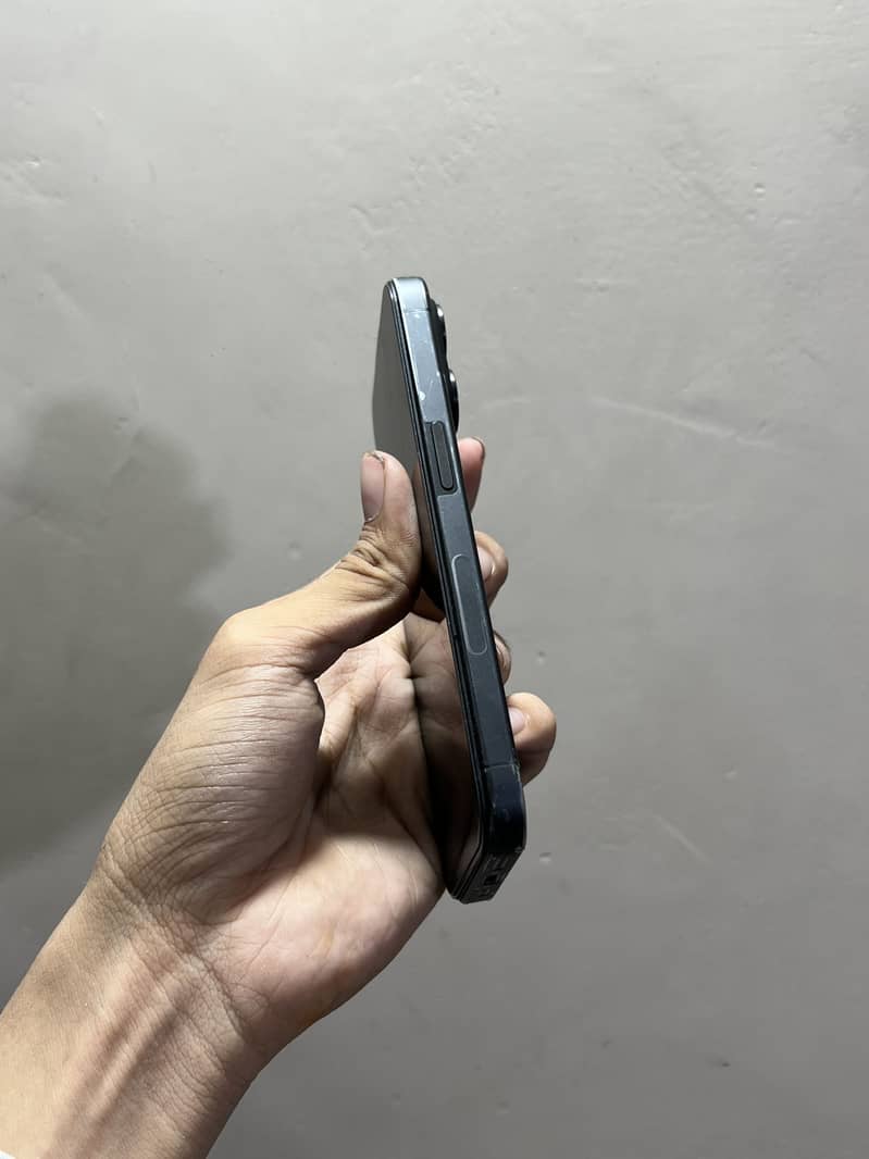 Iphone 15 pro 1
