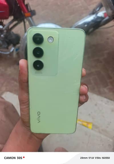 Vivo Y100