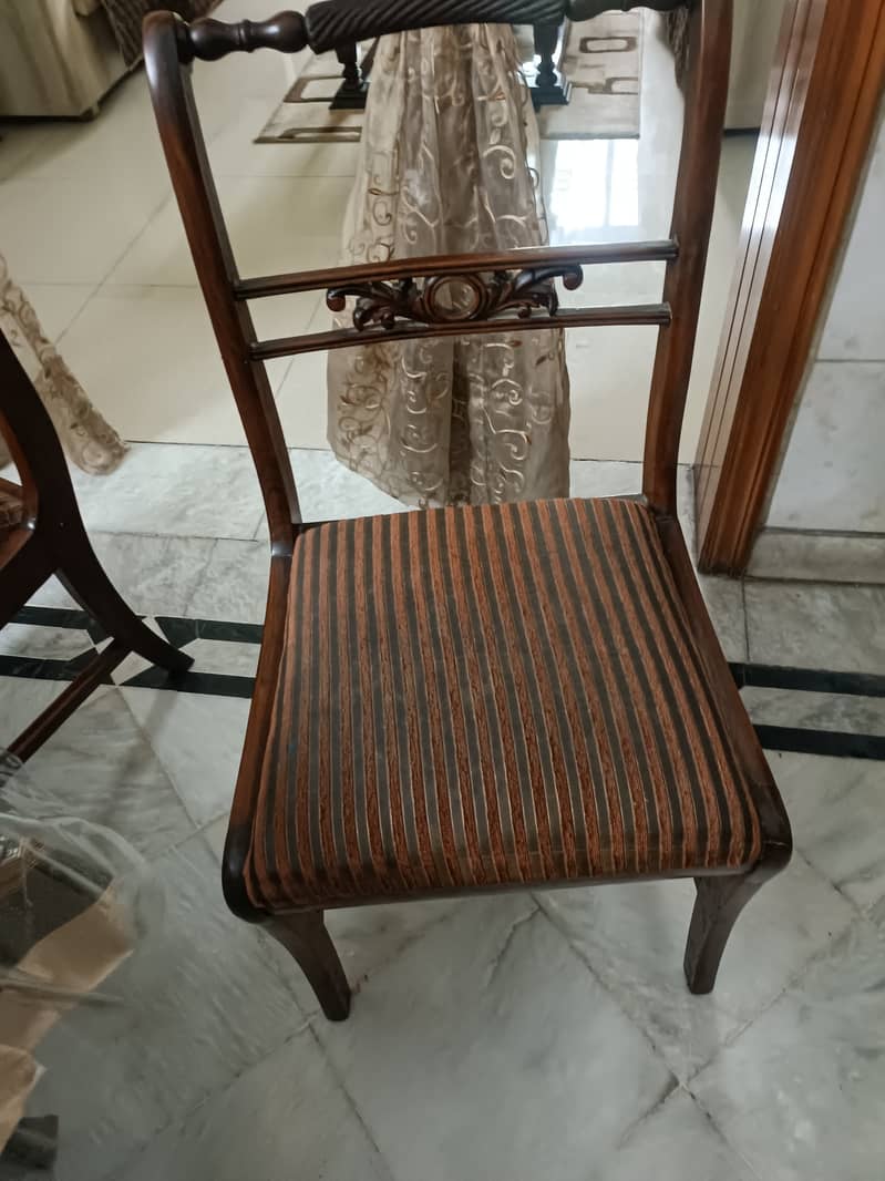 Solid wood dinning table 1