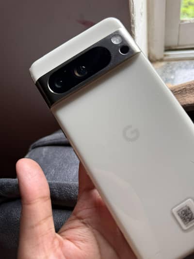 Google Pixel 8 Pro