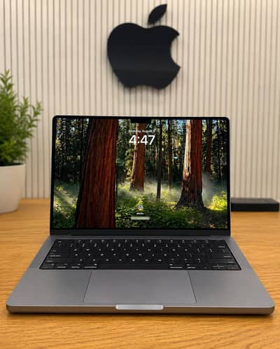  MacBook Pro 14-inch (M2 Pro)