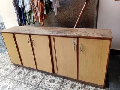 counter type almari table for sale