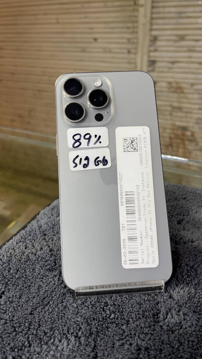 Apple iPhone 15 Pro Max 3
