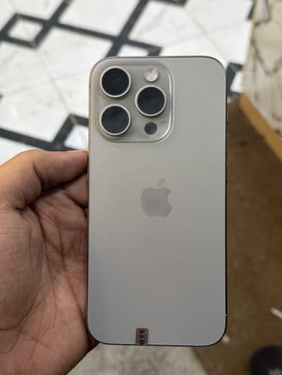Apple iPhone 15 Pro