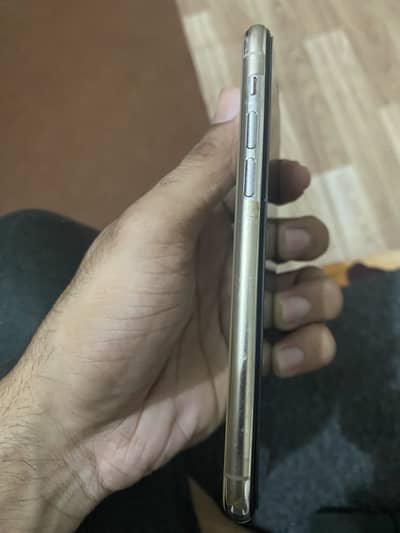Apple iPhone 11 Pro dual approved
