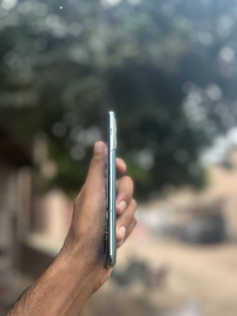 One Plus 10 Pro 3