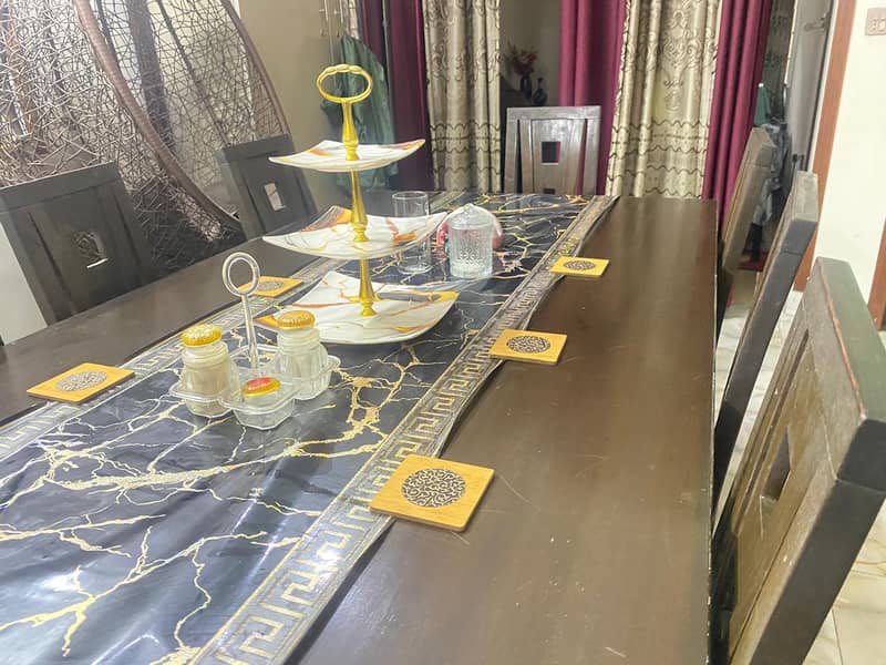 Dining table with 8 chairs 3