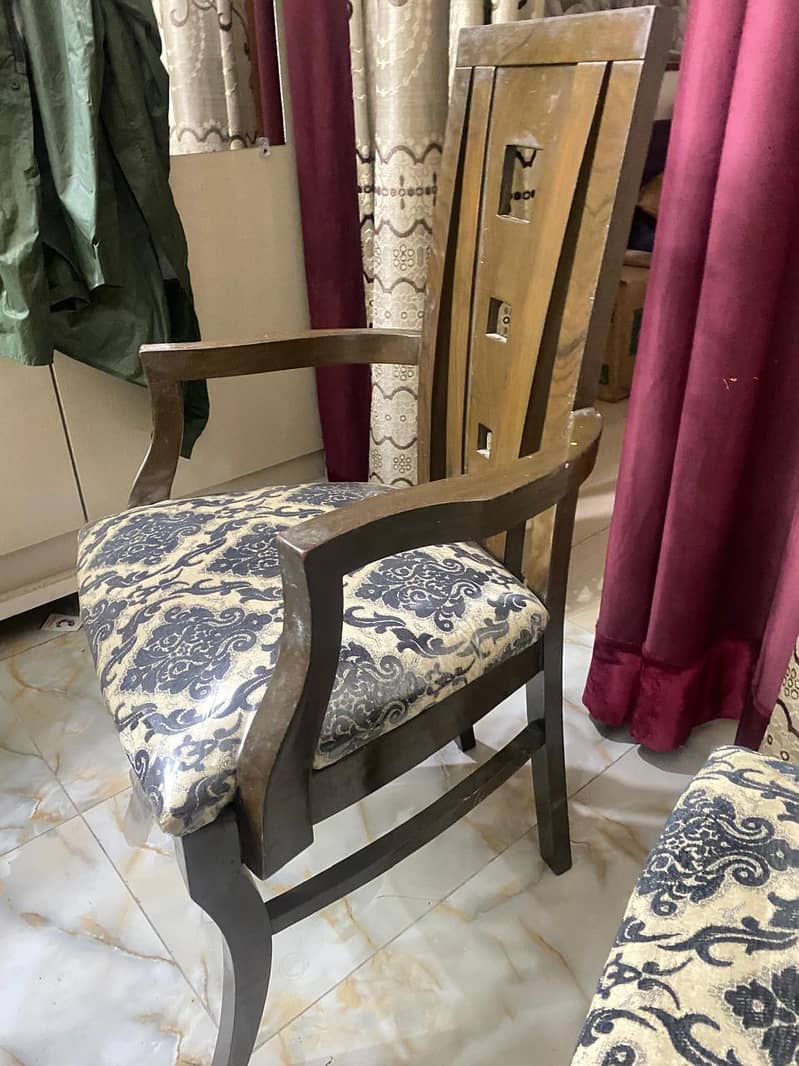 Dining table with 8 chairs 7