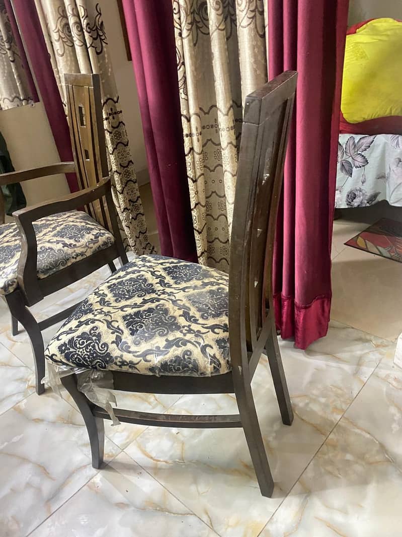Dining table with 8 chairs 11