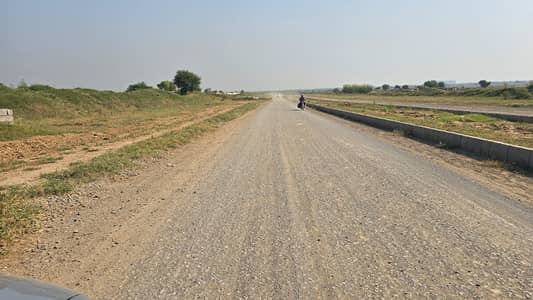 MAIN DOUBLE ROAD PLOT FOR SALE