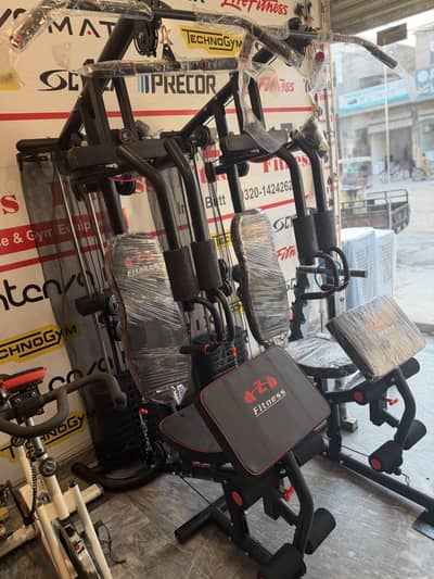 Home Gym / Vibrator / Pull up bar / Dumbells / plates / Gym Equipment