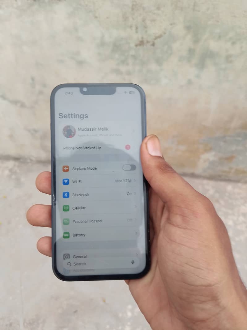 Apple iPhone 13 7