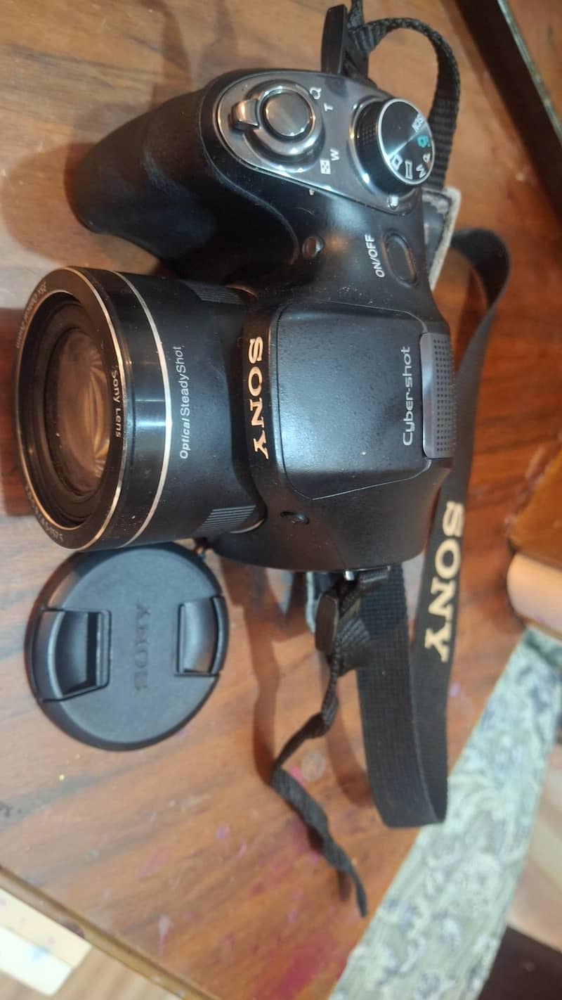 camera 9