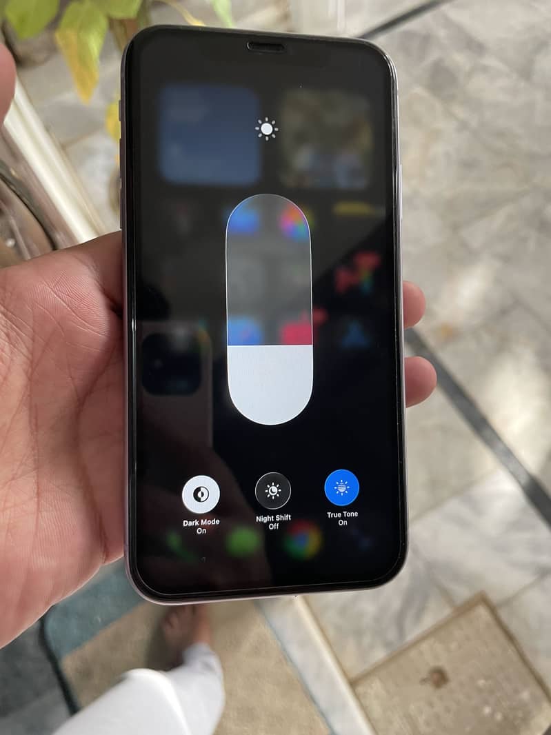 Apple iPhone 11 7