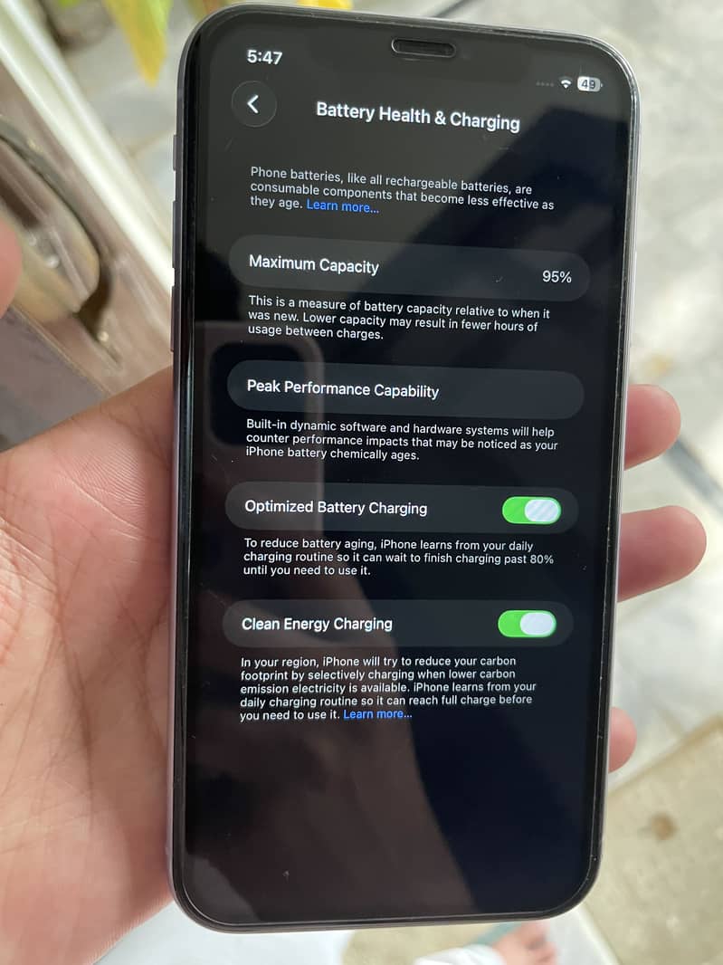 Apple iPhone 11 8