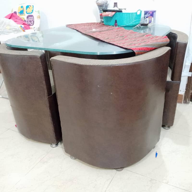dining table 4 seater 3
