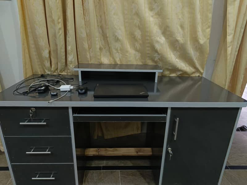 Modern Computer Table | PC Gaming & Office Work 0
