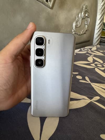 Infinix Hot 60 pro plus