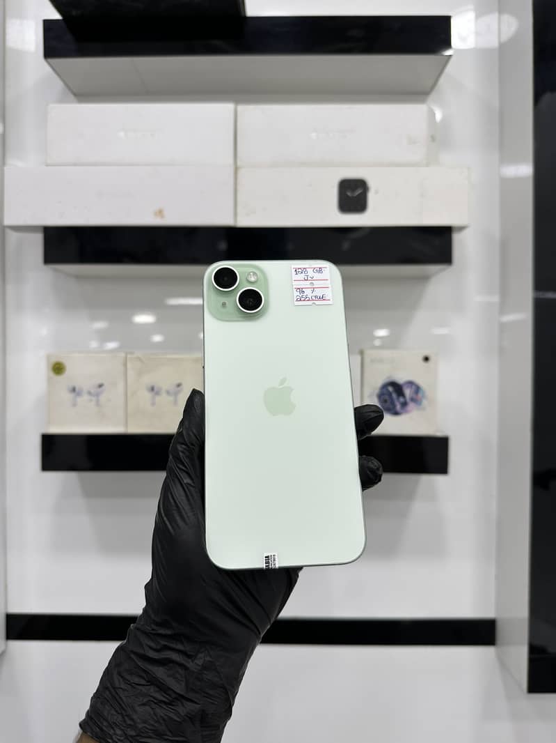 Apple iPhone 15 plus 5