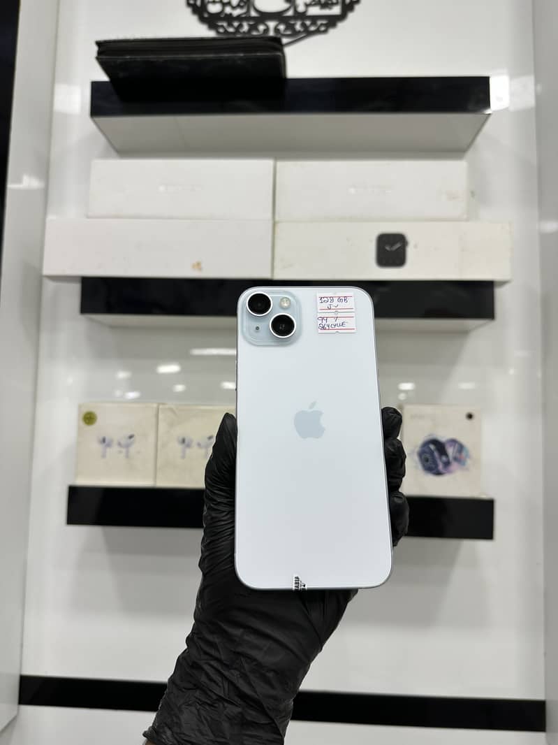 Apple iPhone 15 plus 6