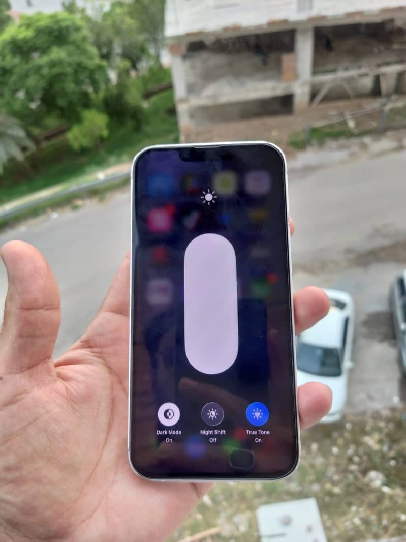 Apple iPhone 14 6