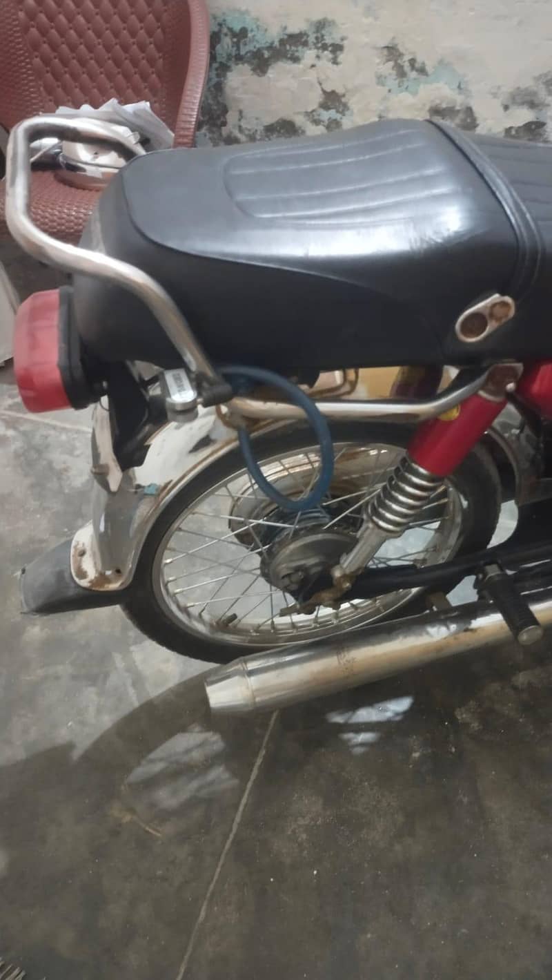 good engine condition no engine any wark. 2