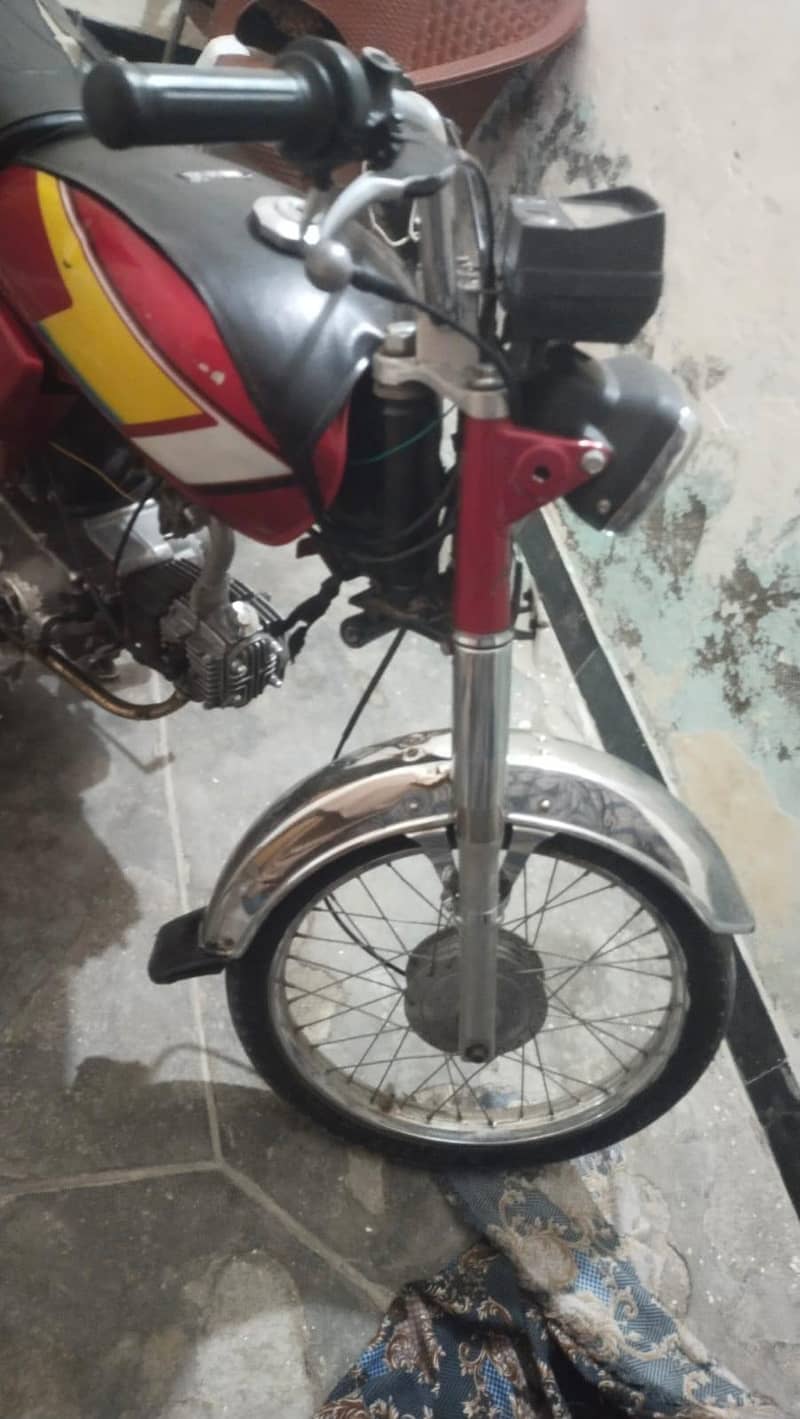 good engine condition no engine any wark. 8