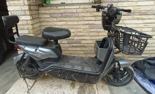 Electric Scooter for Sale – Good Condition | Gulshan Block 6