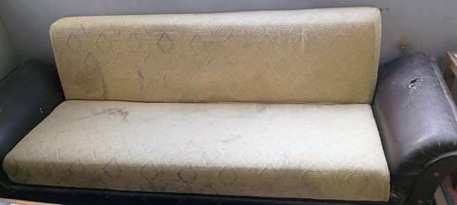 Sofa come bed