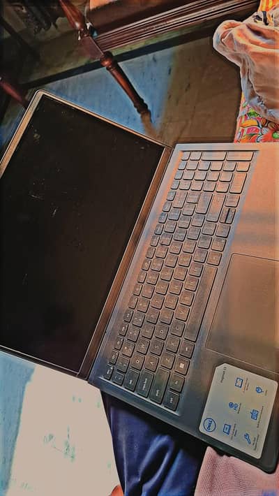 dell Laptop/Core i5/12th Gen/16GB RAM/256GB SSD/With Charger