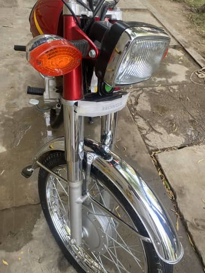 Crown 125