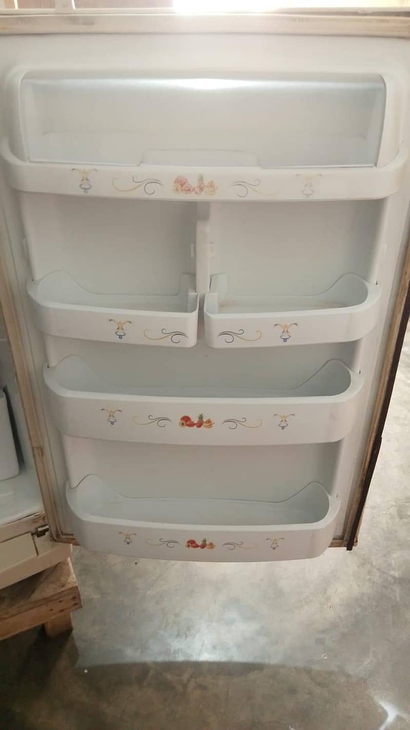 Refrigerator 3
