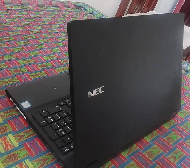 laptop 0