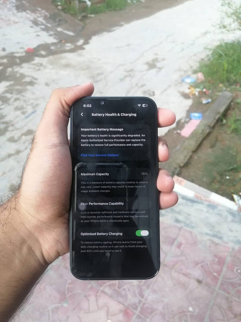 Apple iPhone 13 3