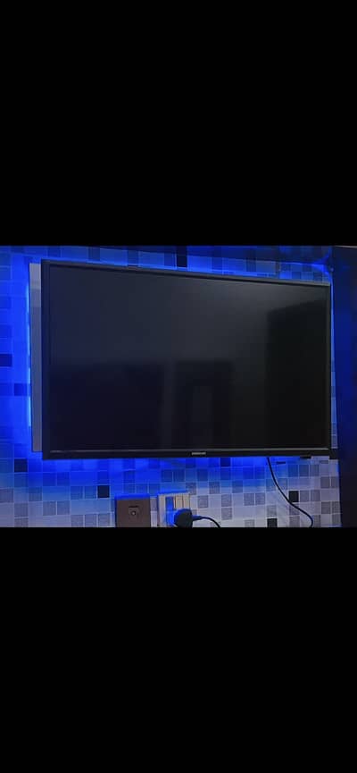 Orignal Samsung 32 inch led with out wifi
