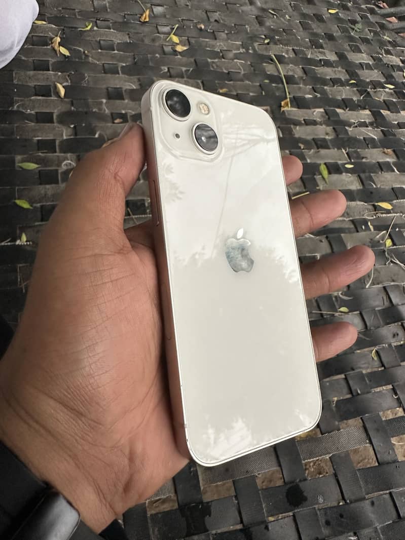 Apple iPhone 13 3