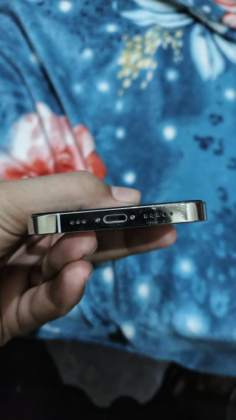 Apple iPhone 13 Pro 5