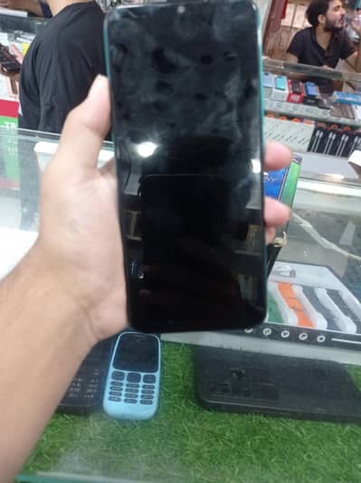 Infinix Hot 9 Play ---  (4/64)