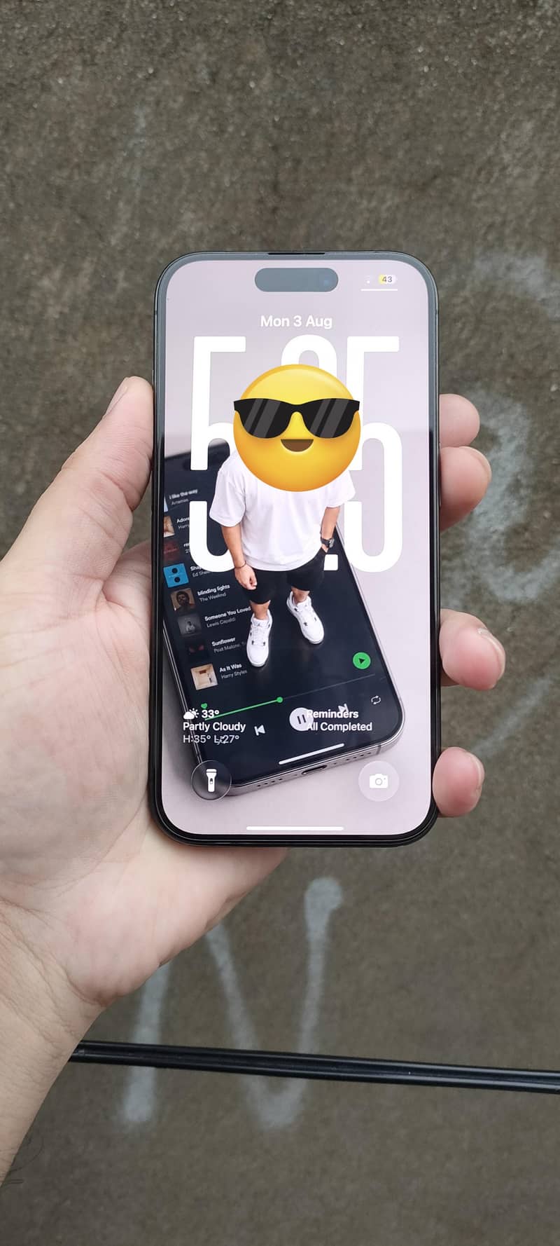 iPhone 15 Pro 1