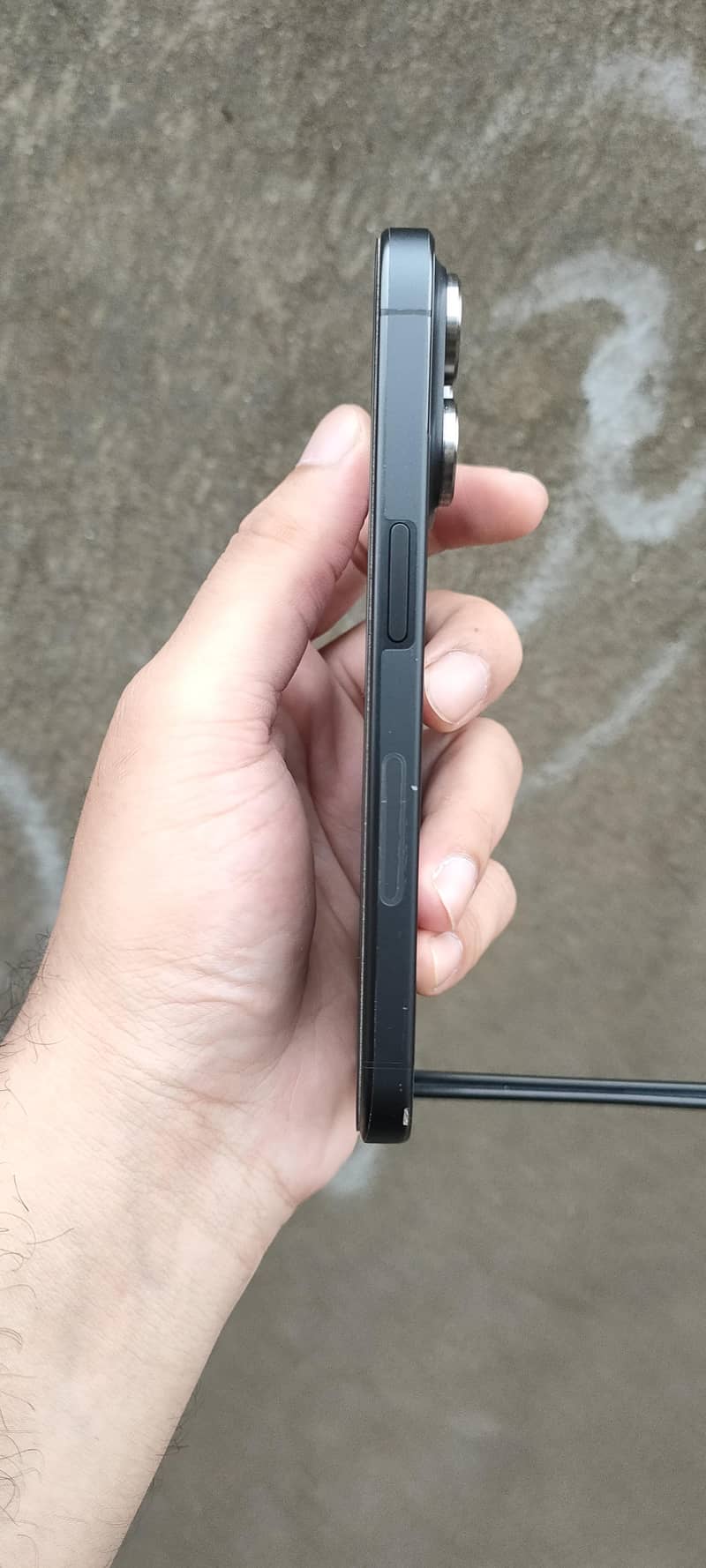 iPhone 15 Pro 3