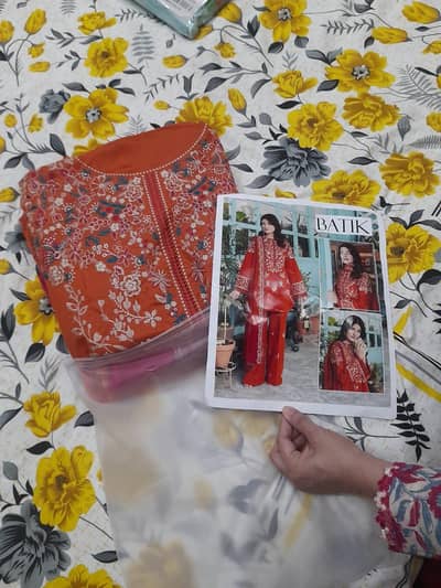 3 pcs women cotton lawn batik dress