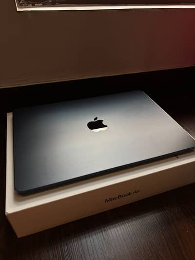 Apple MacBook Air MC7X4 | M2 | 16GB RAM | 256GB SSD | 13.6"