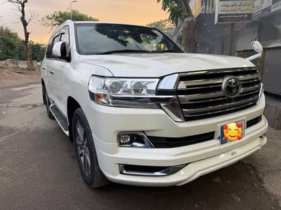 Toyota Land Cruiser zx 2016.   import 2021. registered  2022.4. 5 grad