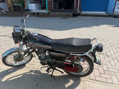 FOR SALE HONDA CG 125 MODEL 16