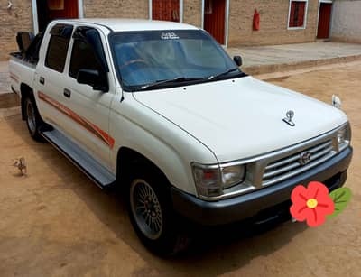 Toyota Double Cabin 2006 Model | White | Diesel | Excellent Condition