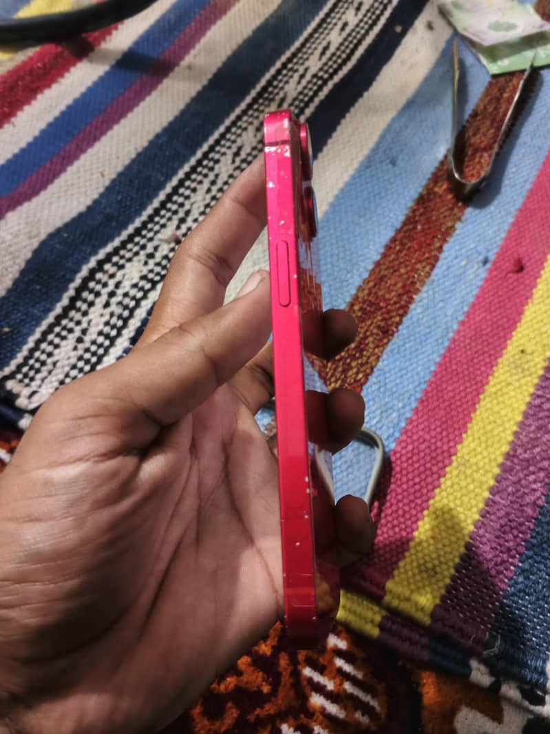Apple iPhone 14 6