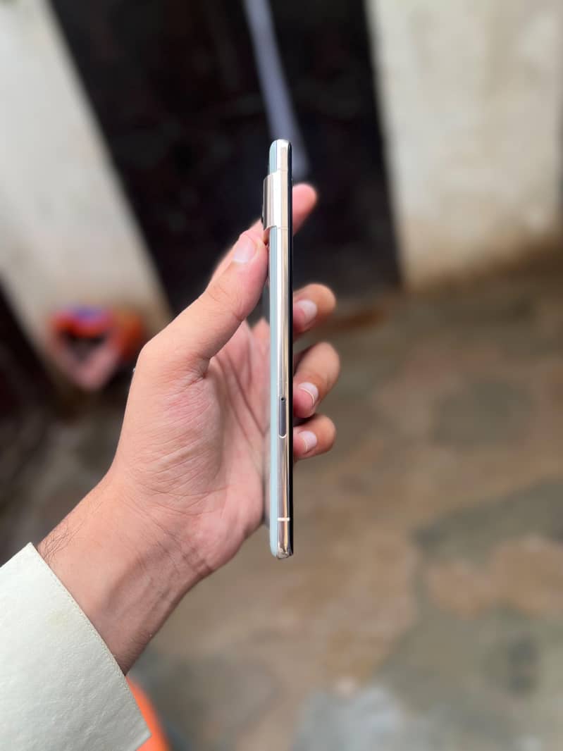 Google Pixel 7 Pro 2