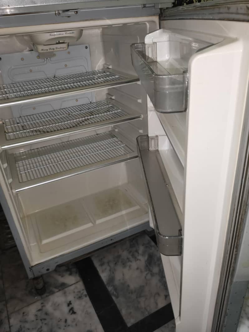 Dawlance Fridge 1
