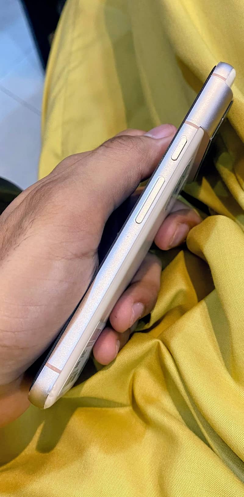 Google Pixel 8 5
